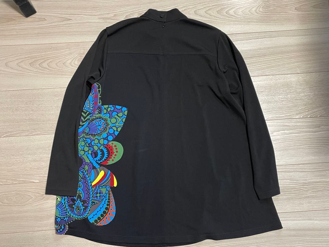 ス*ん様 トクコプルミエヴォル TOKUKO 1er VOL 長袖 カットソー