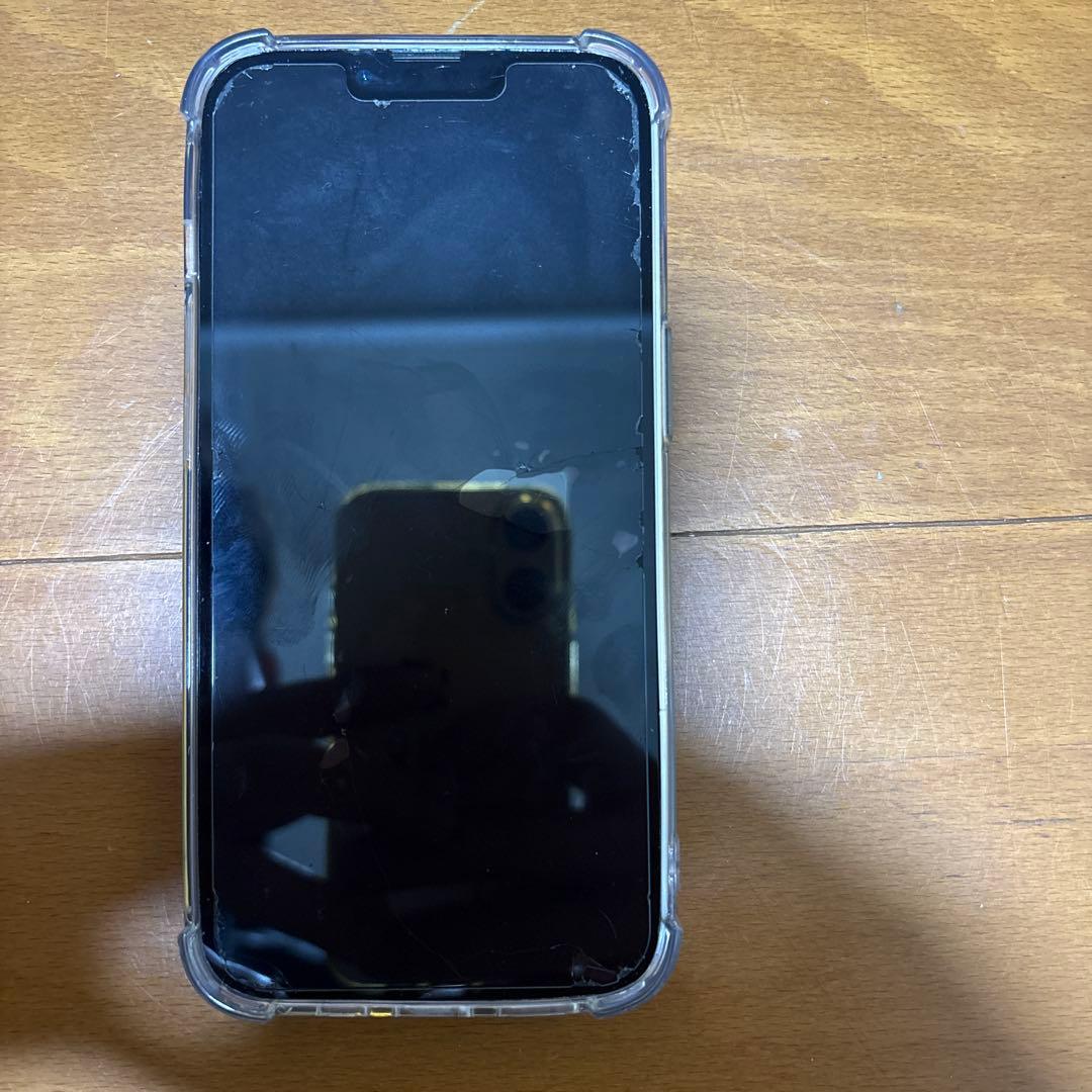 iPhone 13 ブラック