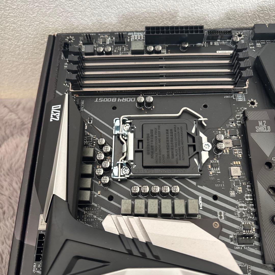 MSI Z370 GAMING PRO CARBON マザーボード