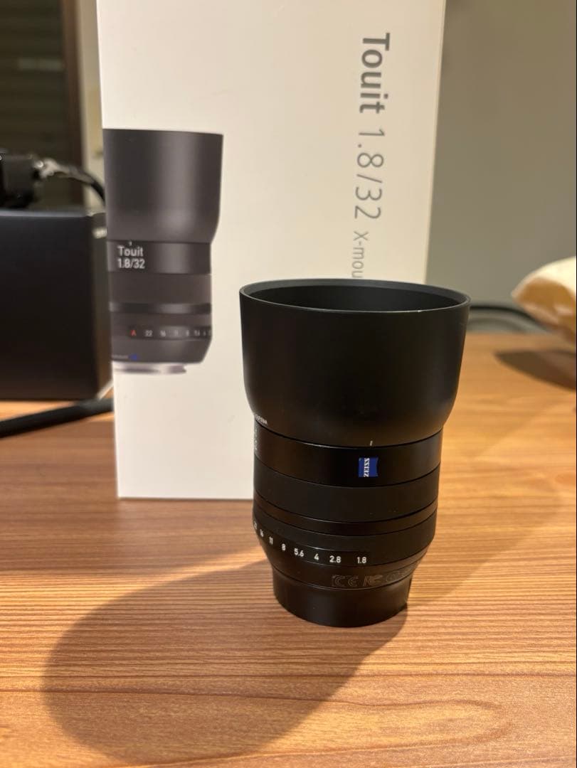 Carl Zeiss Touit 1.8/32 X-mount 富士フィルム用