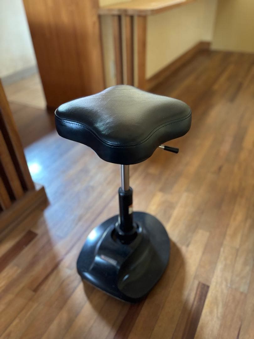 タカラベルモント　YUME エスポワール　スツール