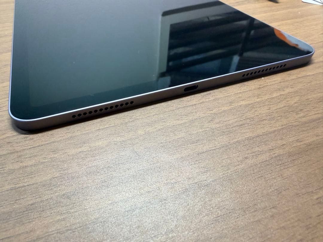 バッテリー最大容量100%　第5世代　iPad Air Wi-Fi 64GB 紫