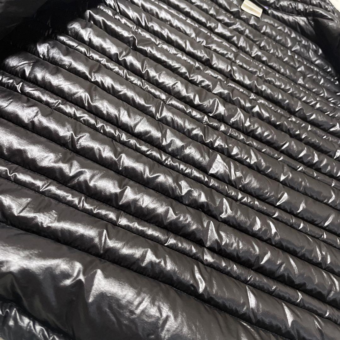 未使用級　Patagonia ウルトラ　ライトダウン　ベスト　men's S