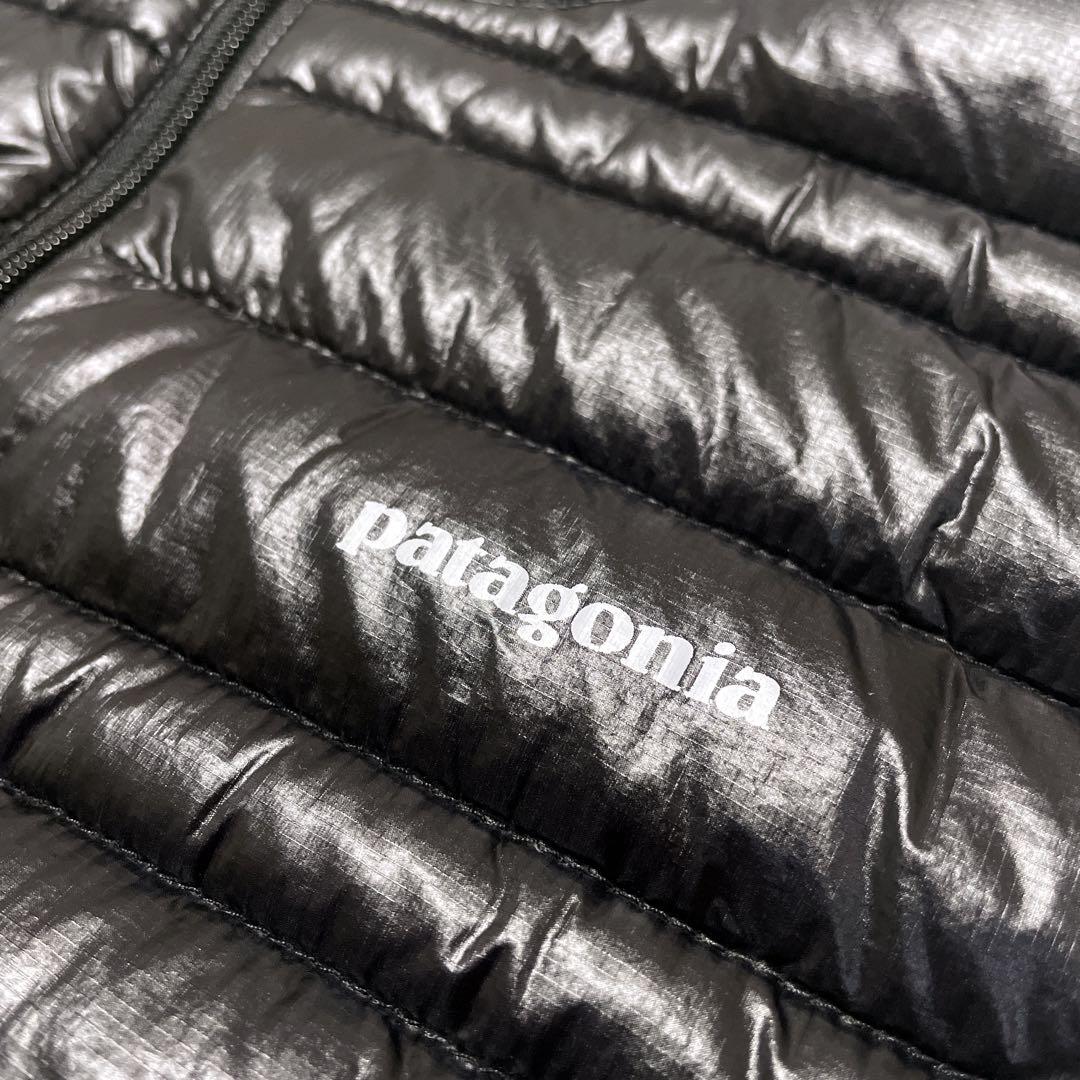 未使用級　Patagonia ウルトラ　ライトダウン　ベスト　men's S
