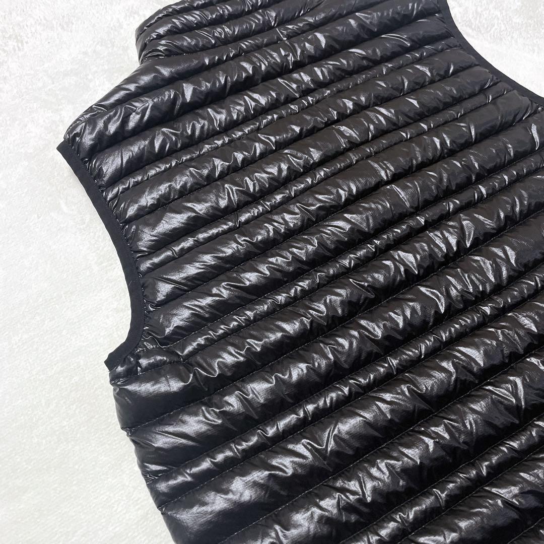 未使用級　Patagonia ウルトラ　ライトダウン　ベスト　men's S