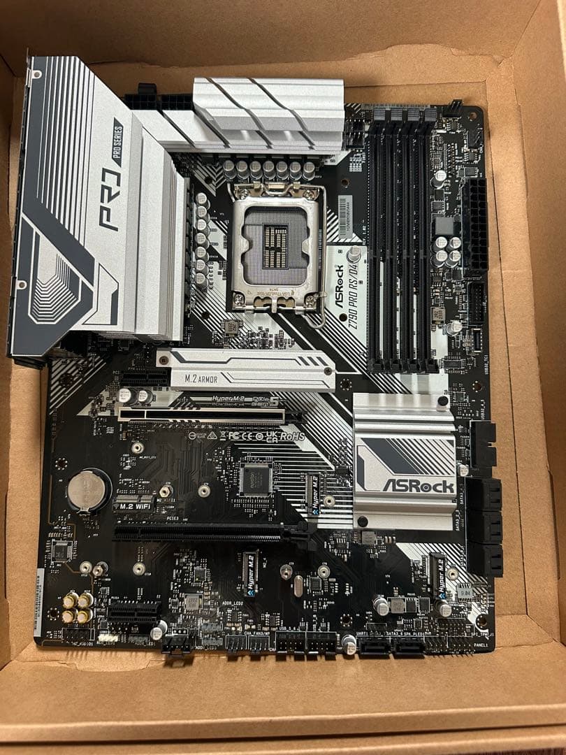 ASRock Z790 PRO RS/D4 マザーボード