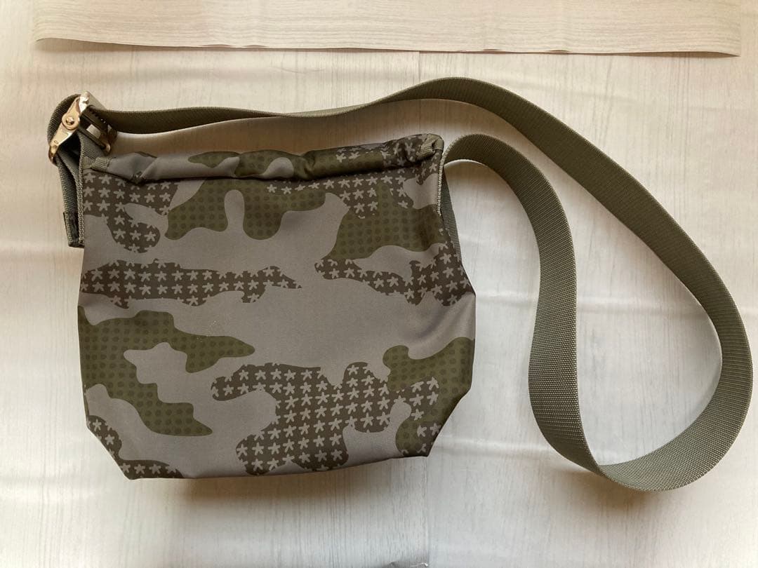 本日限定値下 SUSSY×Eric Haze迷彩柄 ショルダーバッグ　おまけ付き