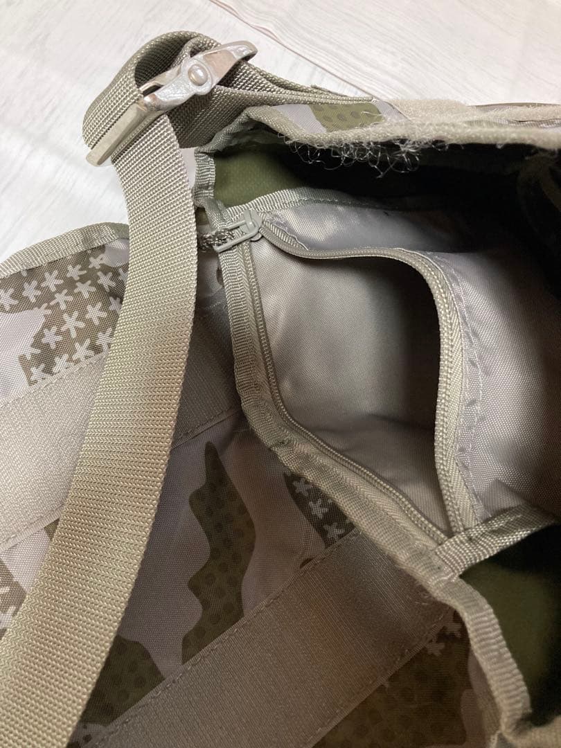 本日限定値下 SUSSY×Eric Haze迷彩柄 ショルダーバッグ　おまけ付き