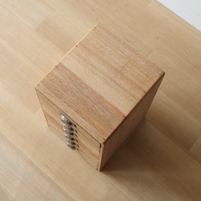 アンティーク 整理箱 タンス 古家具 ラワン 引き出し6杯 無塗装