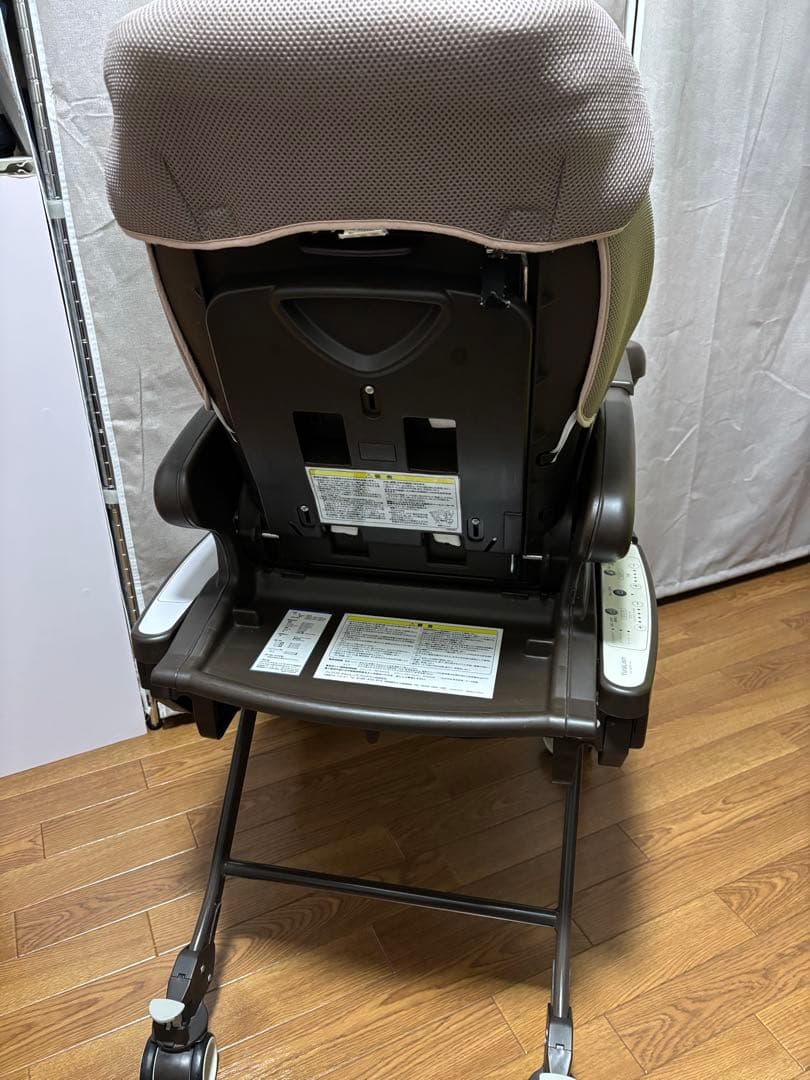 Aprica　電動ハイローチェア ユラリズム オート DX