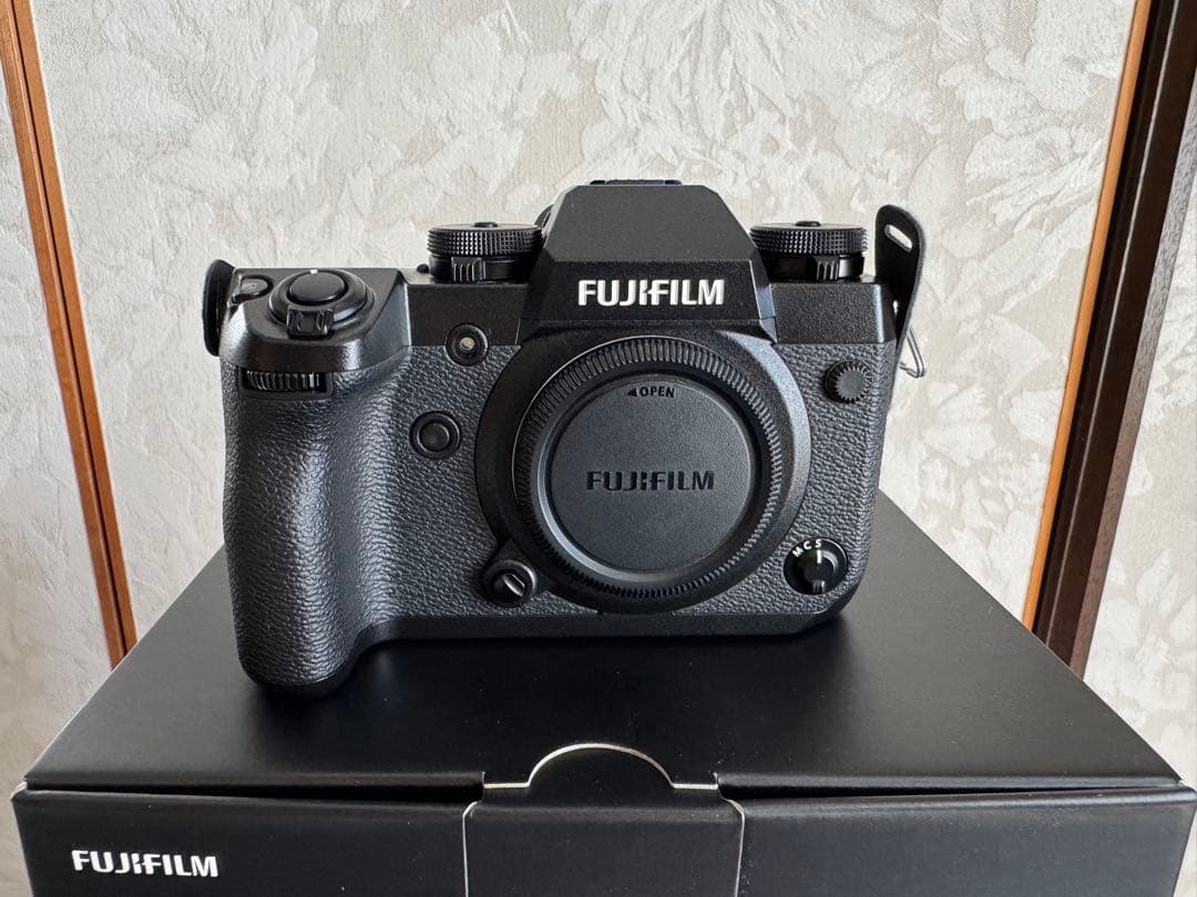 FUJIFILM ミラーレス一眼 本体