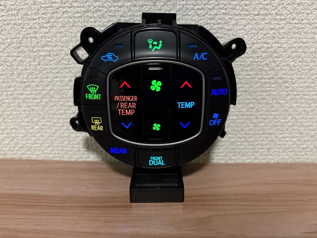 80ヴォクシー　ノア　エスクァイア エアコンパネル LED 打ち替え完成品