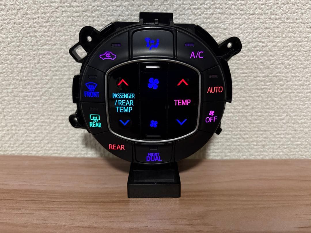 80ヴォクシー　ノア　エスクァイア エアコンパネル LED 打ち替え完成品