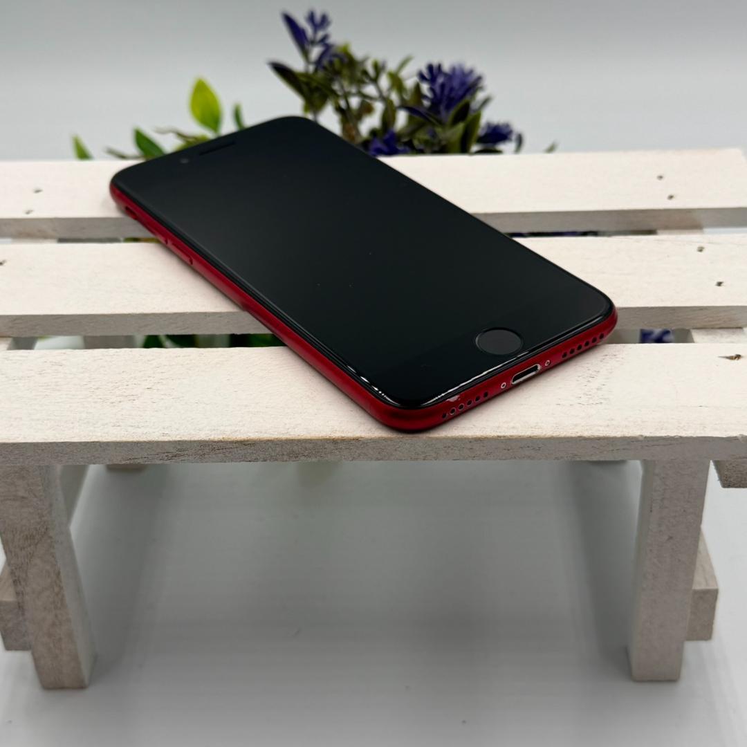 iPhone SE第3世代 64GB レッド 415