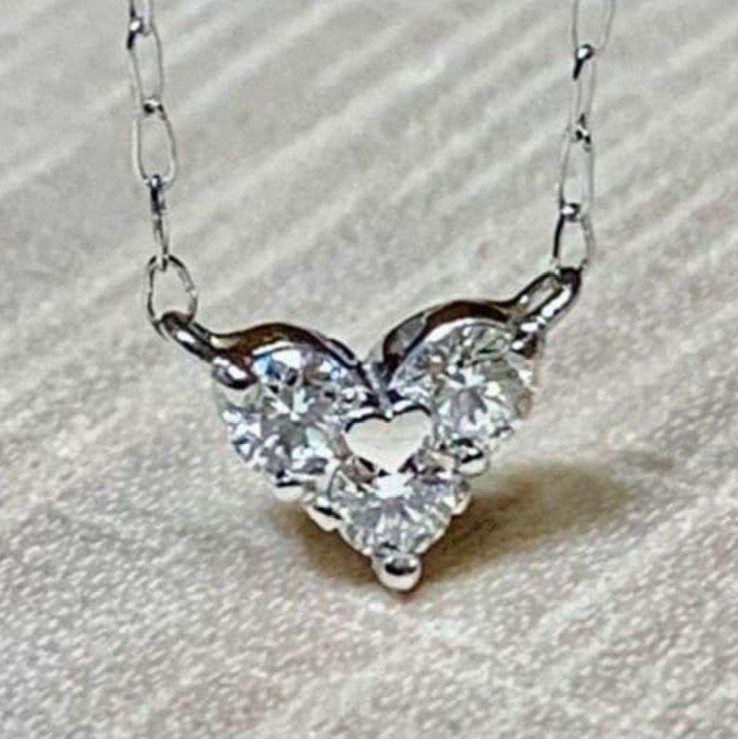 【SALE！！】♥️ＰＴ天然ダイヤモンドネックレス♥️