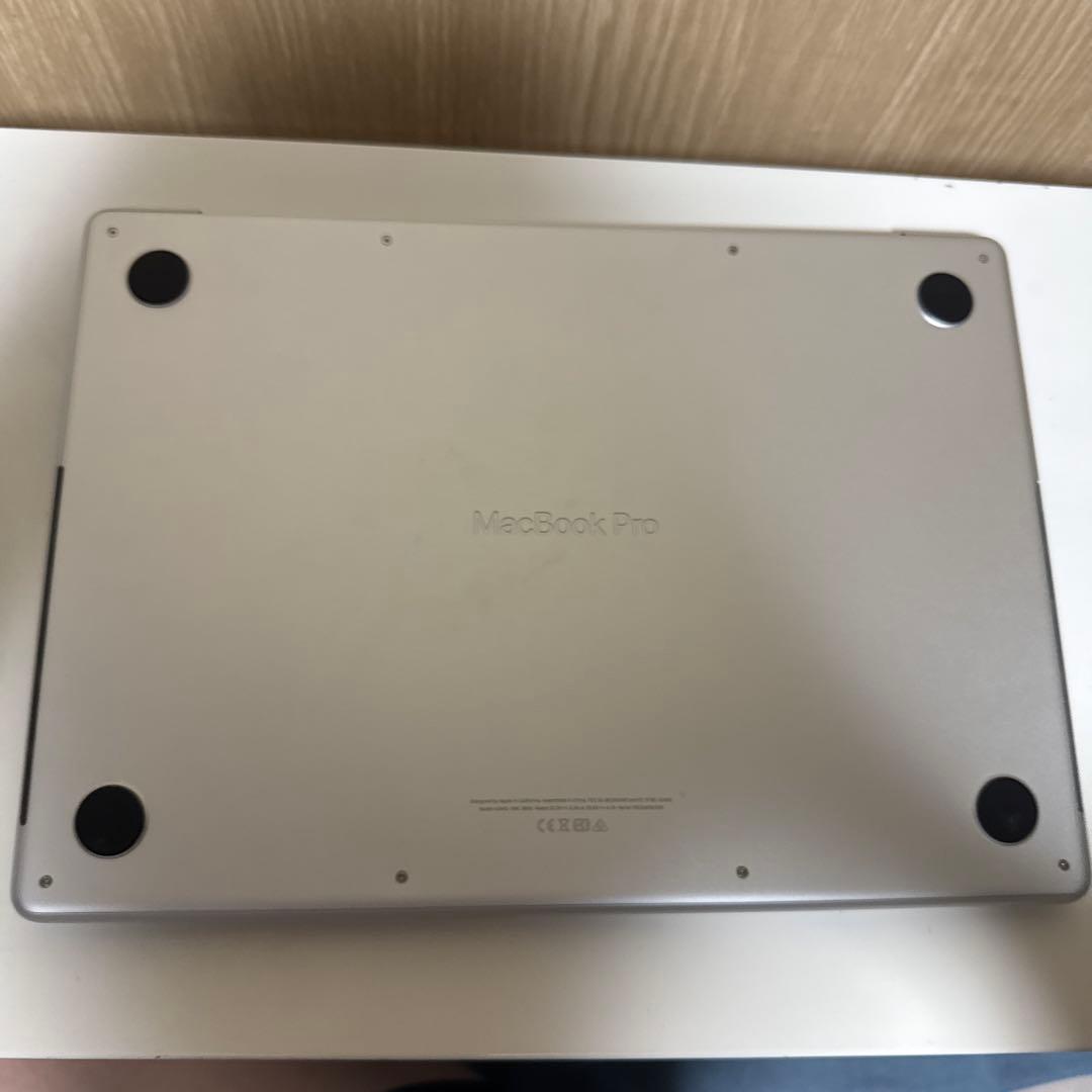 MacBook本体 2021 MacBook Pro M1 Pro 16GB 512GB