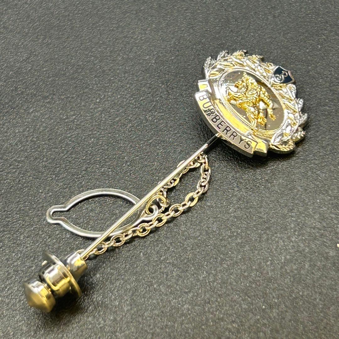 極美品　バーバリー　シルバーにゴールドホースロゴ　ラペルピン　ピンブローチ
