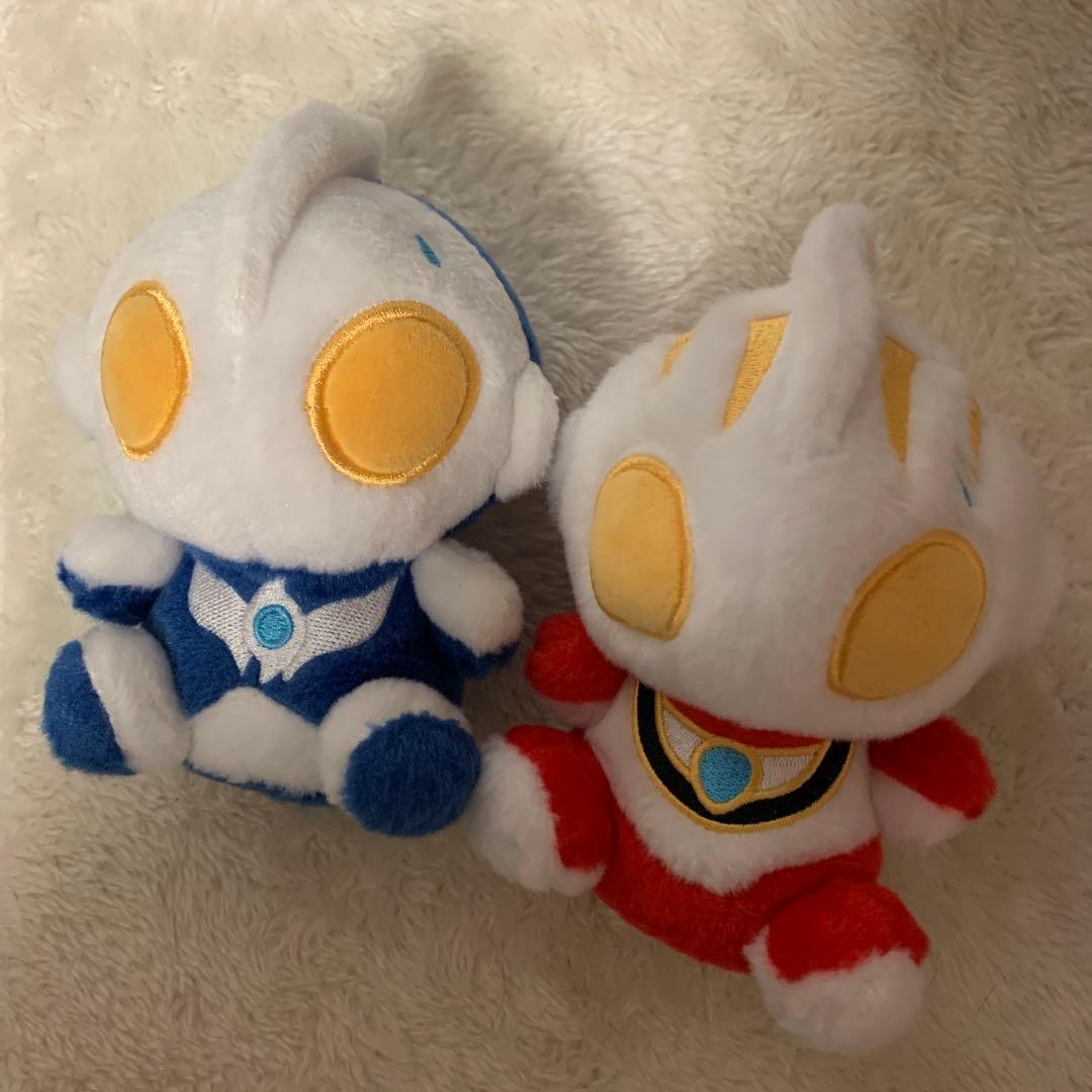 【タグ無し】ウルトラマンガイア コスモス ふわふわお座りぬいぐるみセット