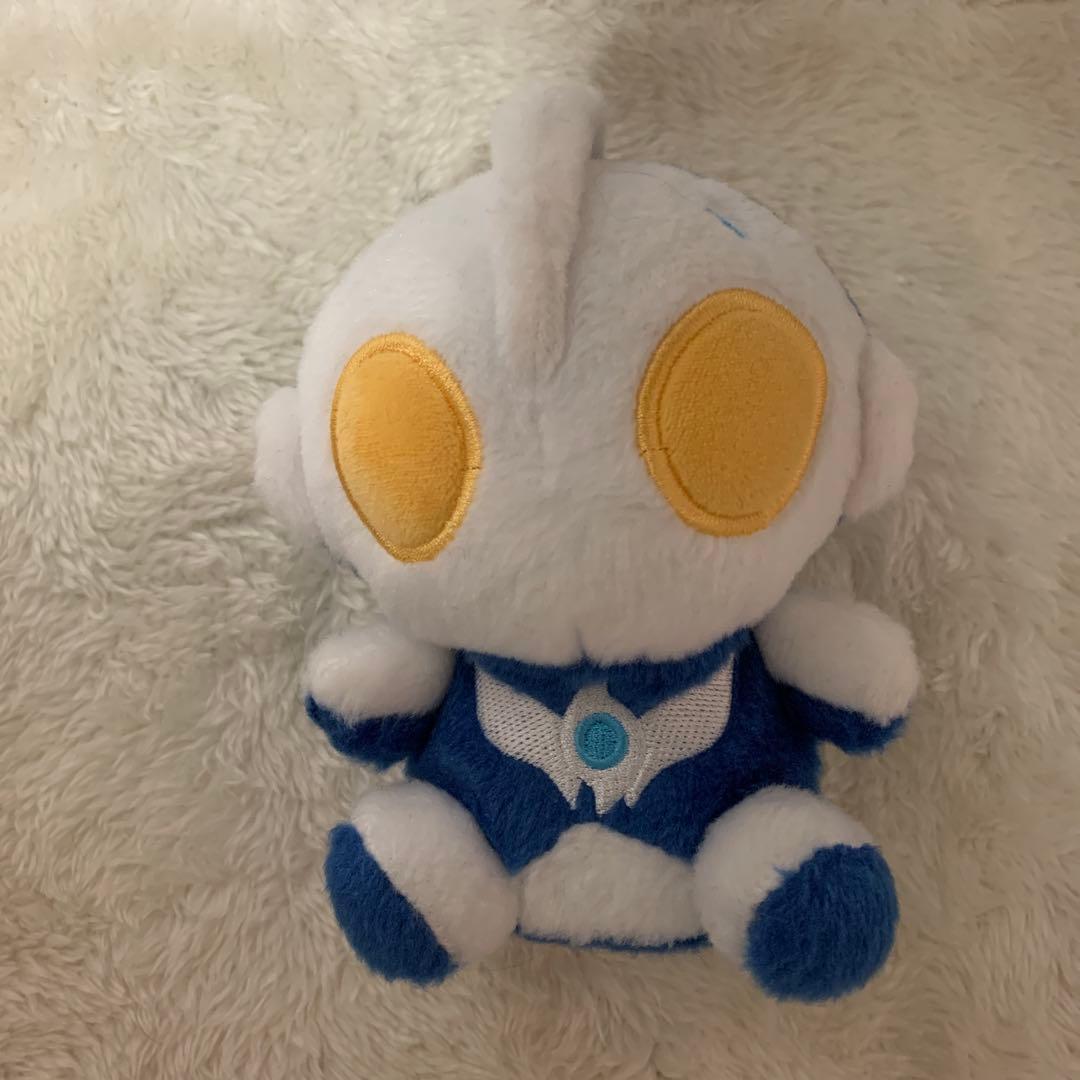 【タグ無し】ウルトラマンガイア コスモス ふわふわお座りぬいぐるみセット