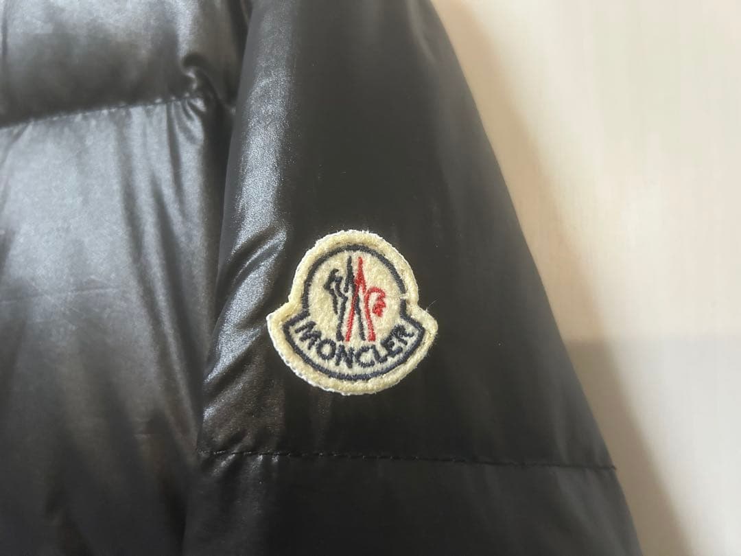 【訳あり】モンクレール MONCLER カメルーン メンズダウンジャケット