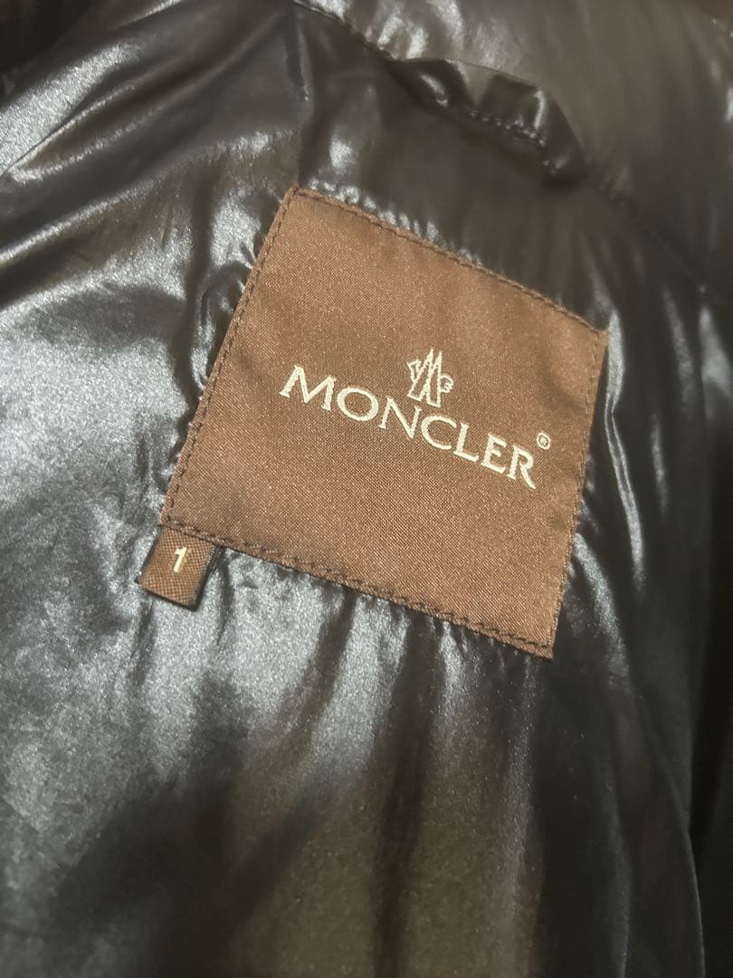 【訳あり】モンクレール MONCLER カメルーン メンズダウンジャケット