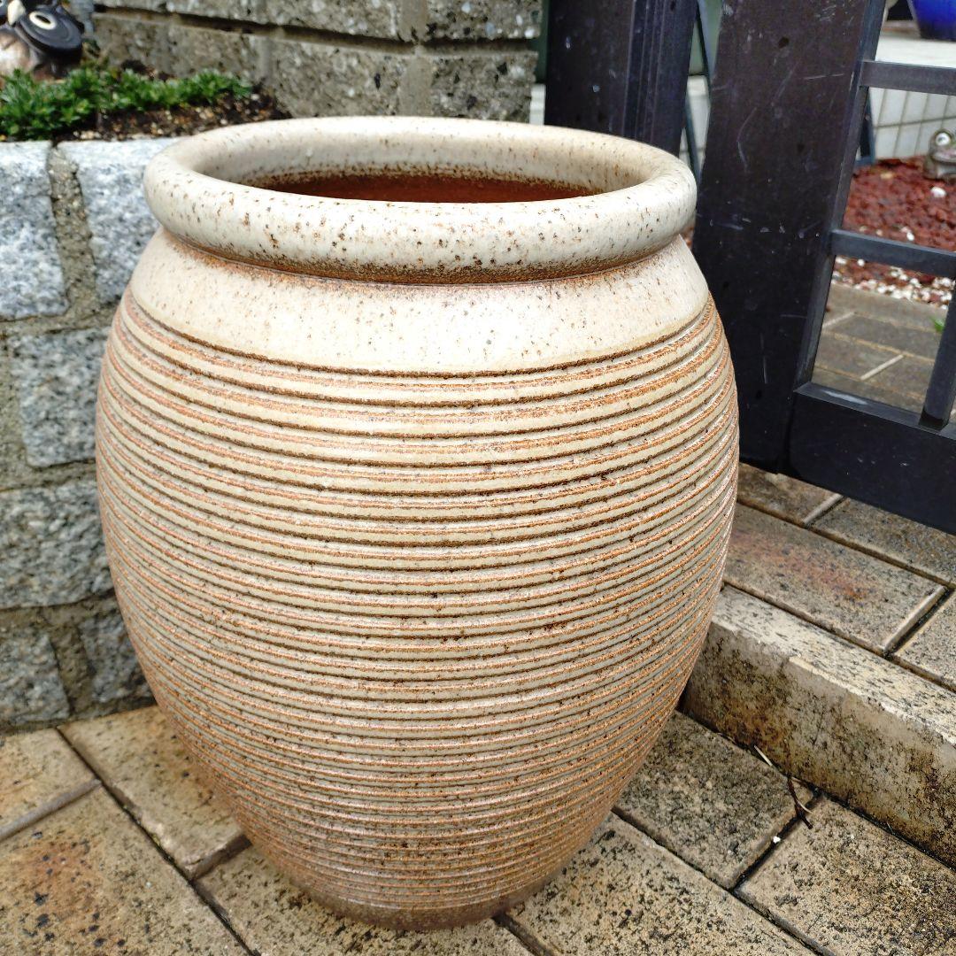 信楽焼　壺型千段傘立