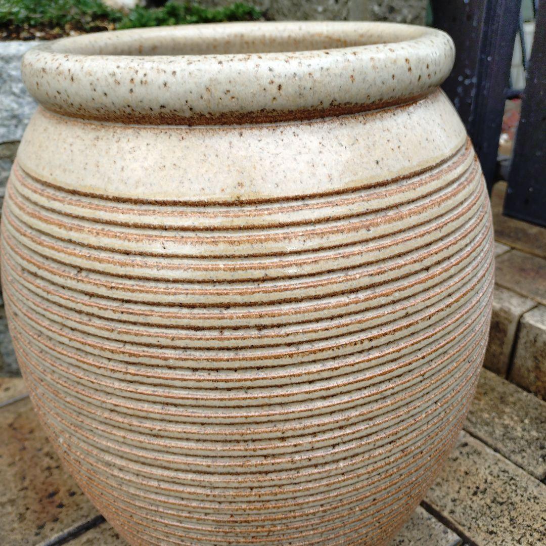 信楽焼　壺型千段傘立