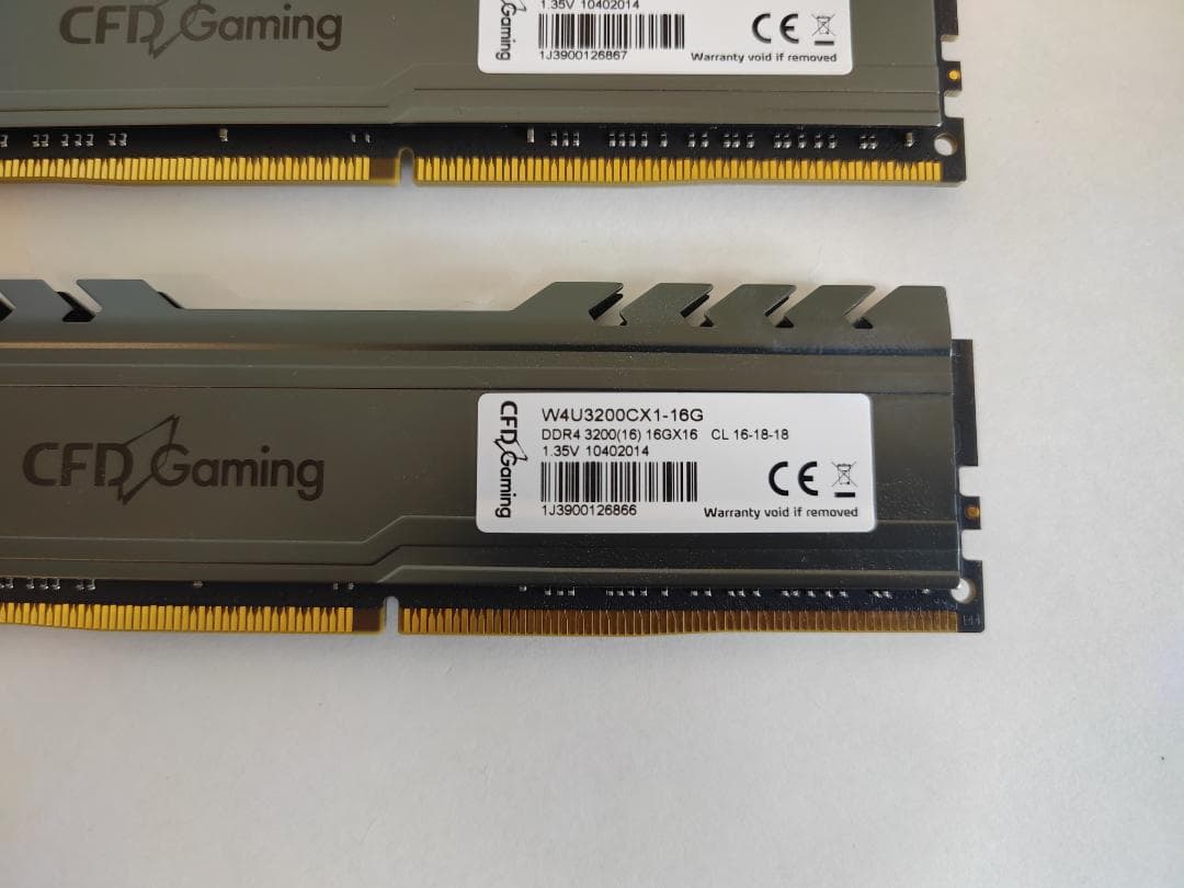 メモリー CFD Gaming DDR4-3200 32GB (16GBx2)