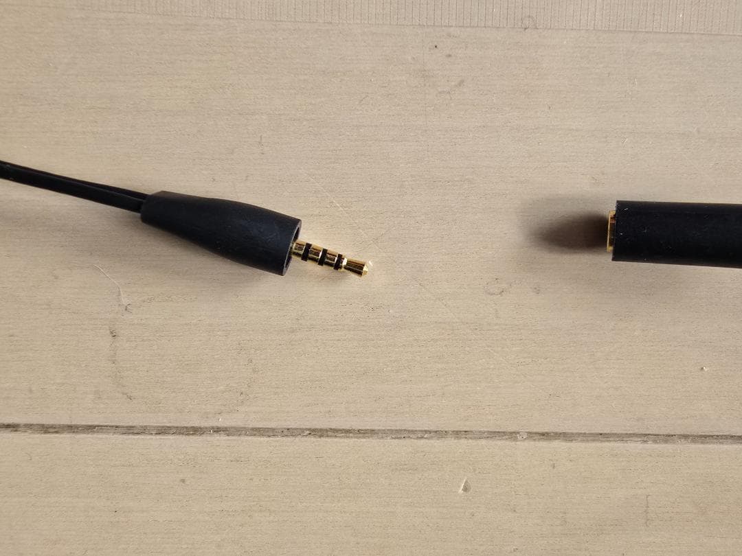 ゼンハイザー　IE800S　写真に映っているものがすべてです