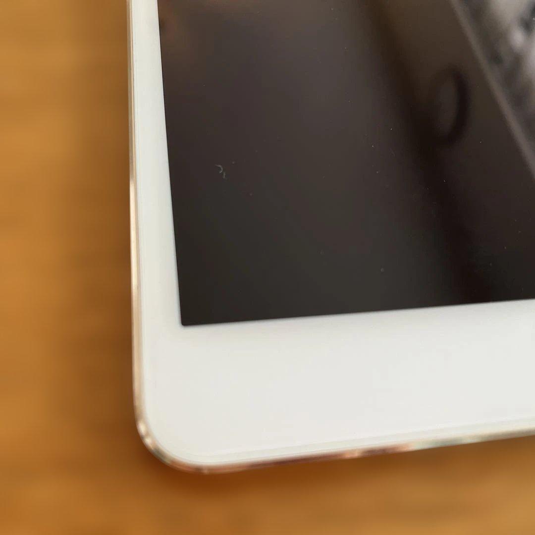 ipad mini 4 第4世代　128GB ゴールド　81%