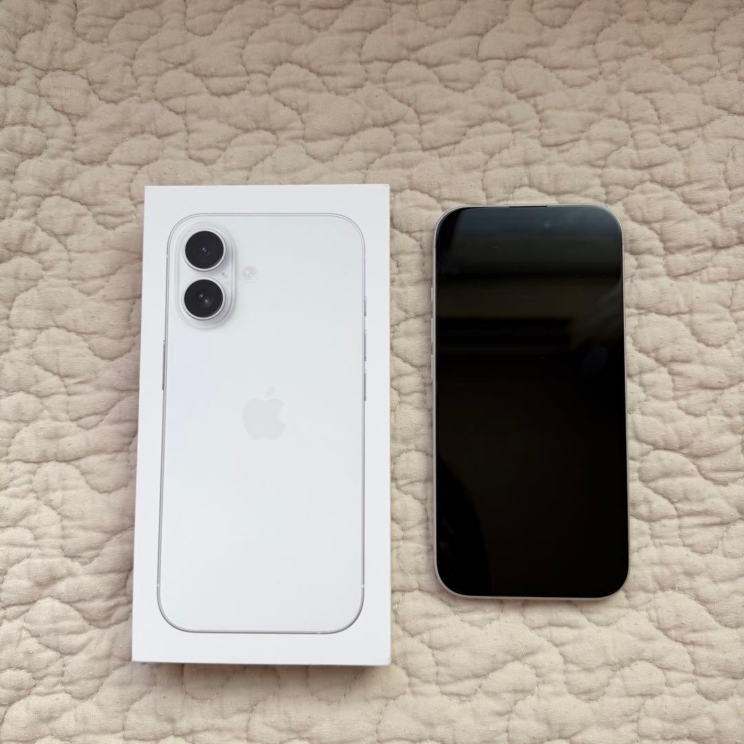 Apple iPhone 16 ホワイト 256GB