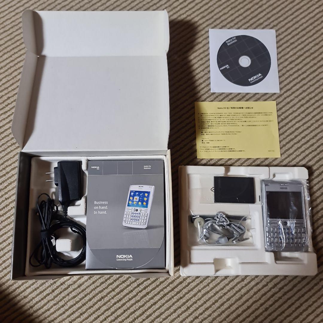 【貴重品】NOKIA E61　未使用