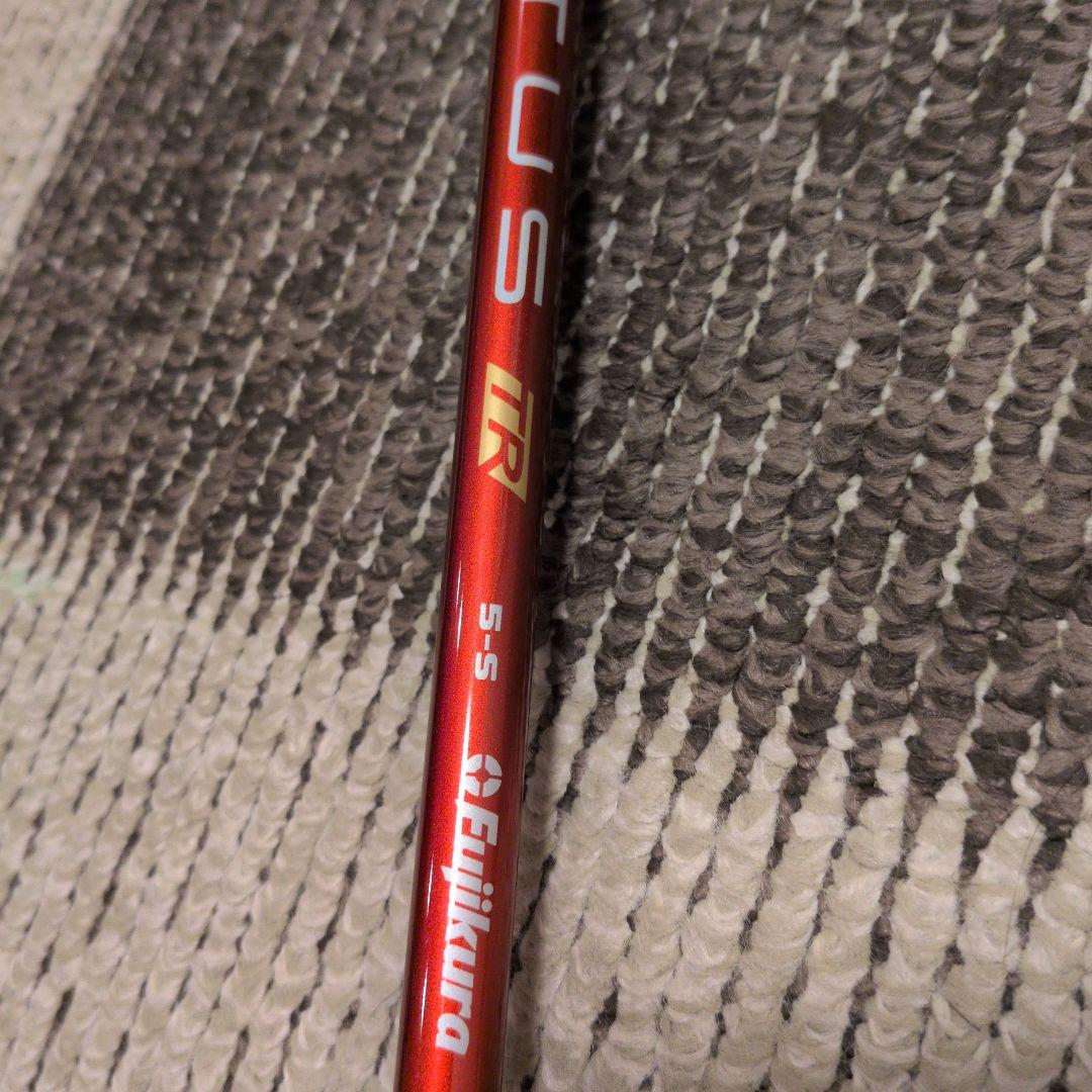 超美品コブラ DS-ADAPT X 10.5度 ベンタスレッドTR5S装着