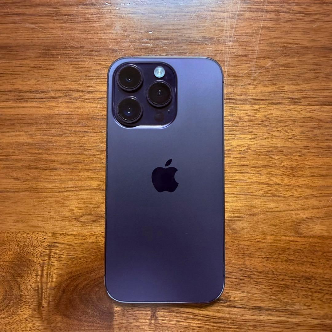 iPhone 14 Pro ディープパープル