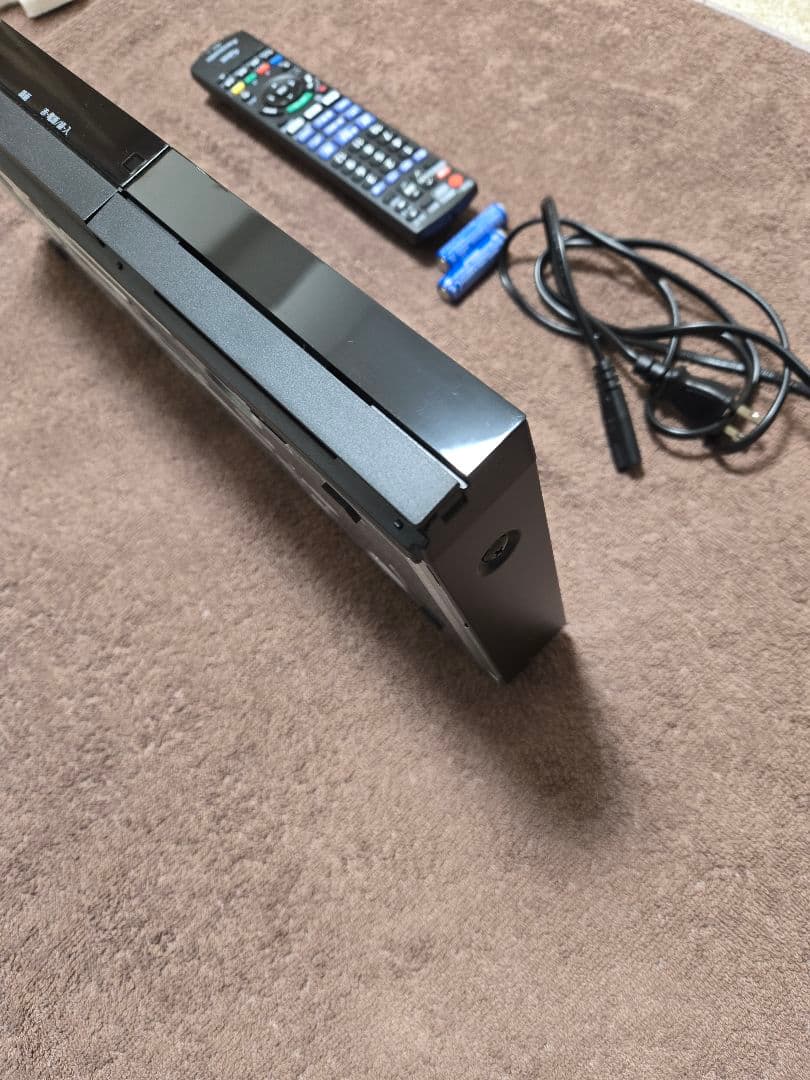 Panasonic DMR-2W202 ブルーレイ4549980684047