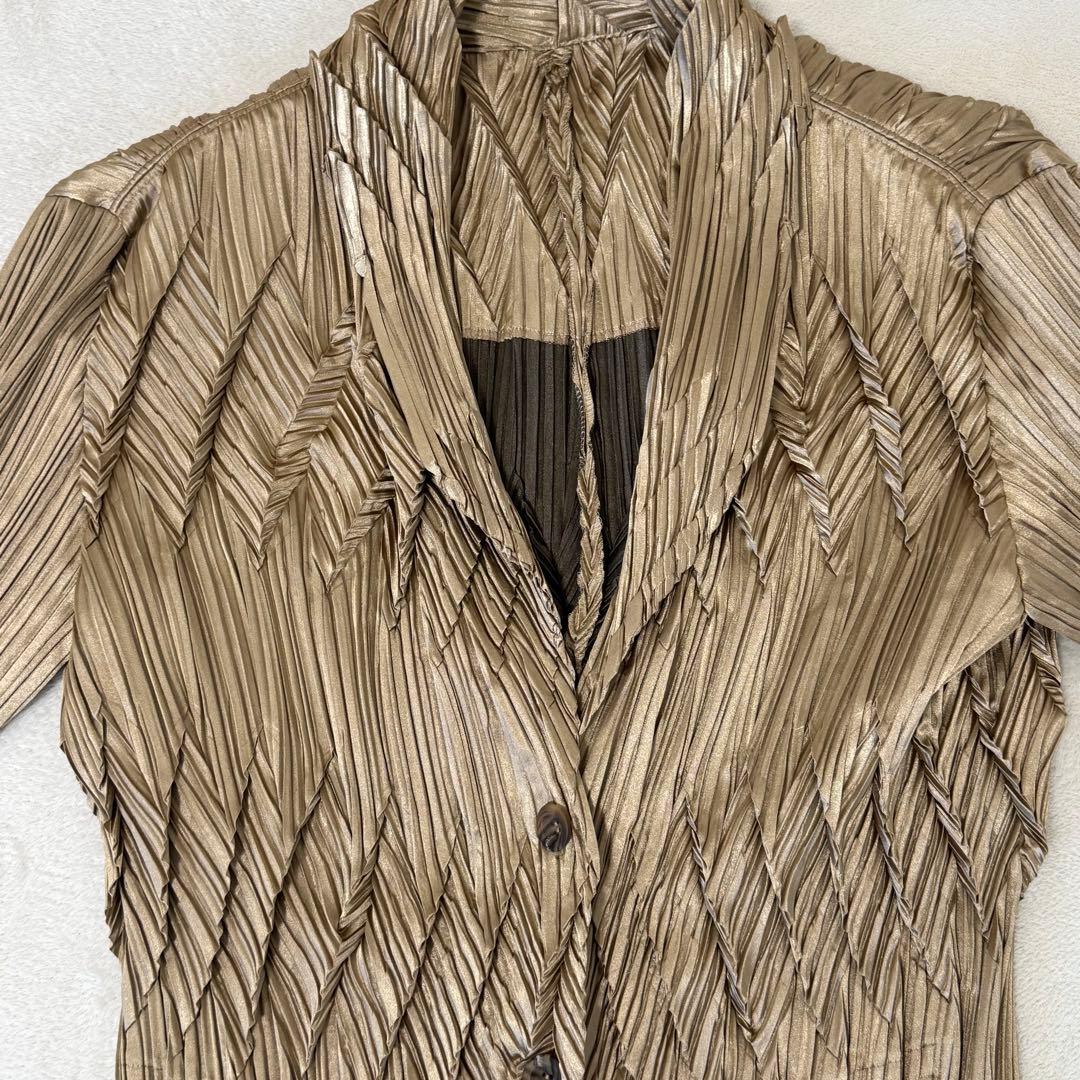 極美品✨ISSEY MIYAKE 変形　立体　プリーツ　ジャケット　ゴールド