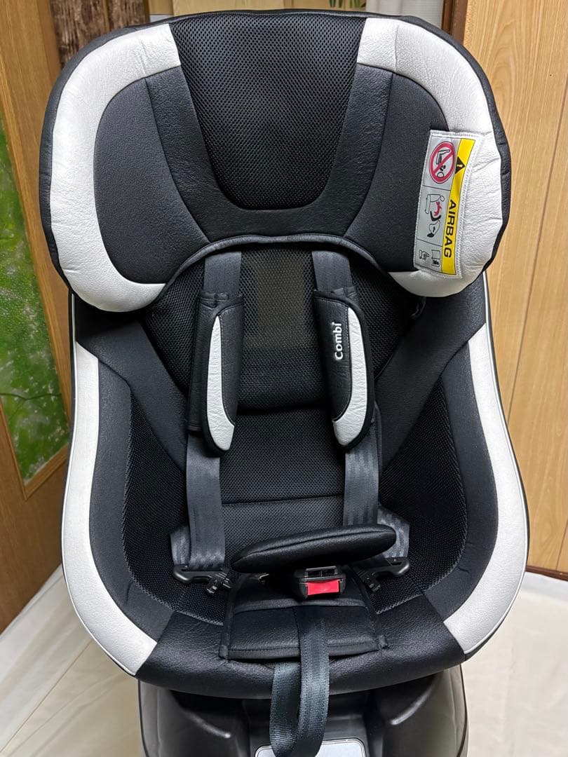 コンビ ネルーム エッグショック NF-600 チャイルドシート 新生児 清掃済