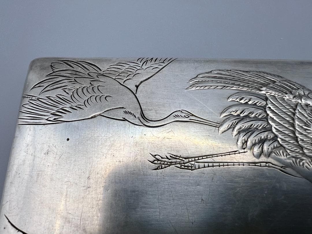 【海】銀製　秀山作　手彫　波鶴図　ケース　小箱　小物入れ　蓋のみ　約117g
