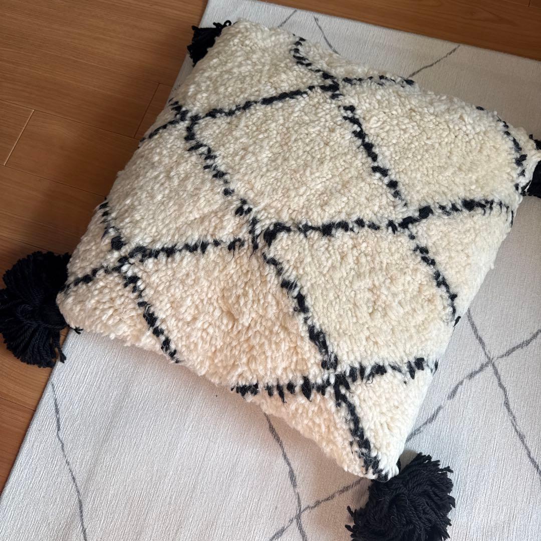 新品未使用！ベニワレンクッションカバー