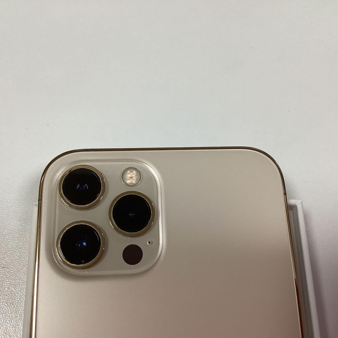 Apple iPhone 12 Pro maxゴールド