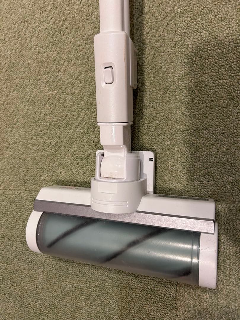 IRIS OHYAMA 充電式サイクロンスティッククリーナSCD-210P