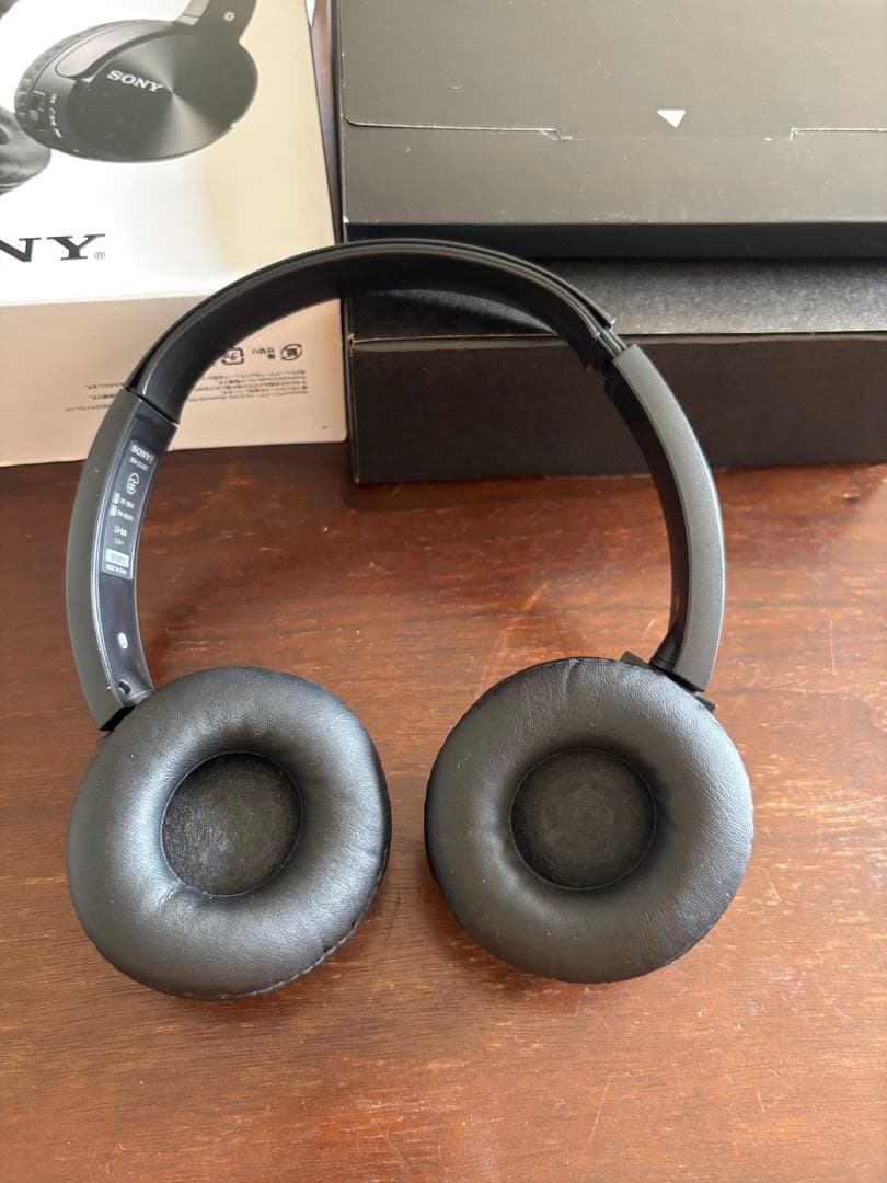 SONY ワイヤレスヘッドホン MDR-ZX330BT 箱付き