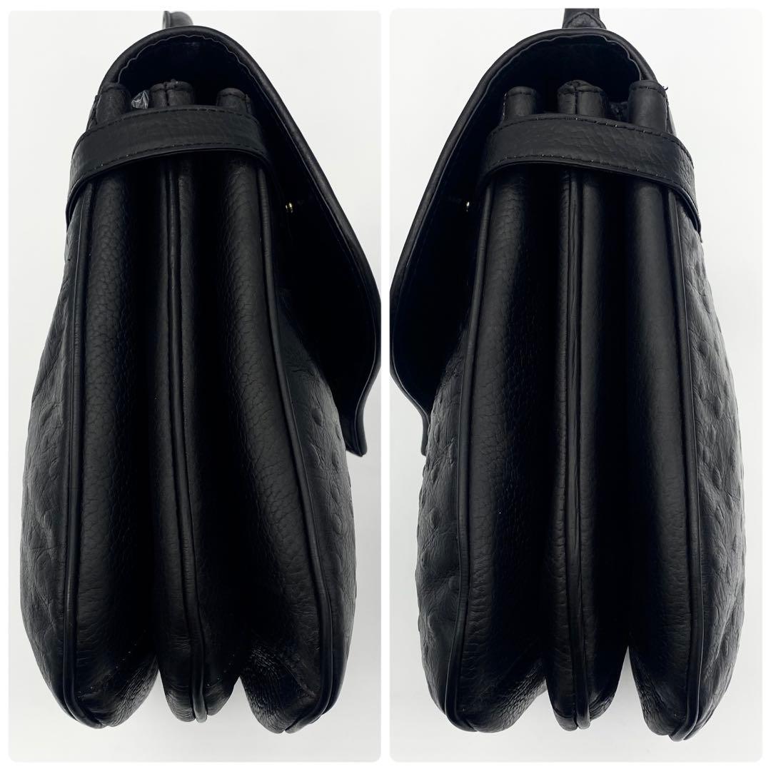 FENDI 2way ショルダーバッグ　FF型押し　オーストリッチ　レザー　黒