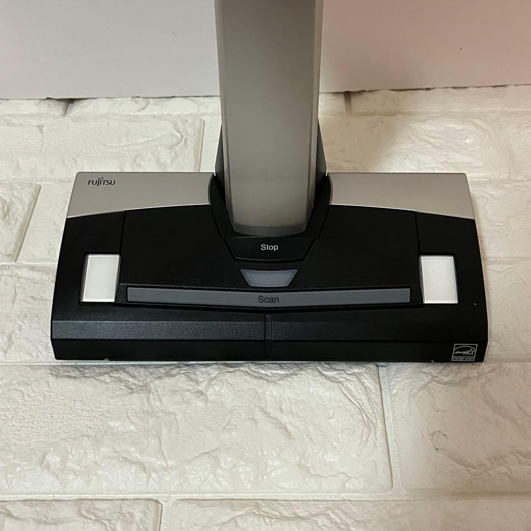 【美品】ScanSnap SV600 FI-SV600A スキャン スキャナー