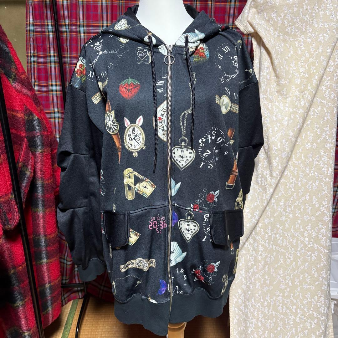 MILKBOY ミルクボーイ　MYSTERY TIME パーカー