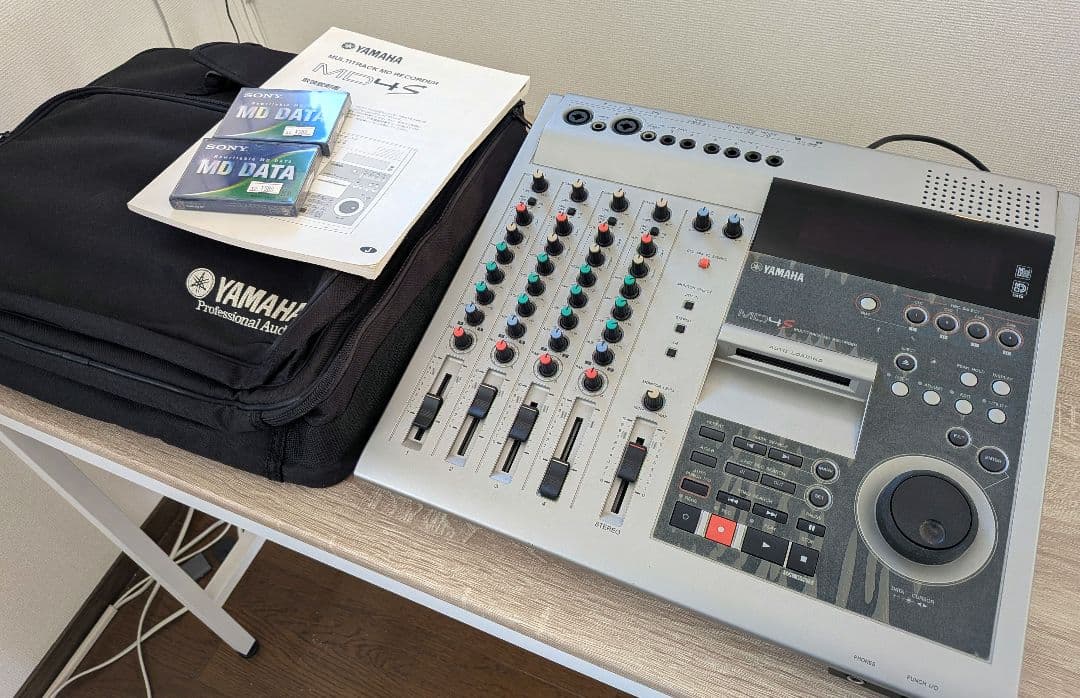 YAMAHA MD4S 【MDデータ2枚、専用キャリングケース付き】