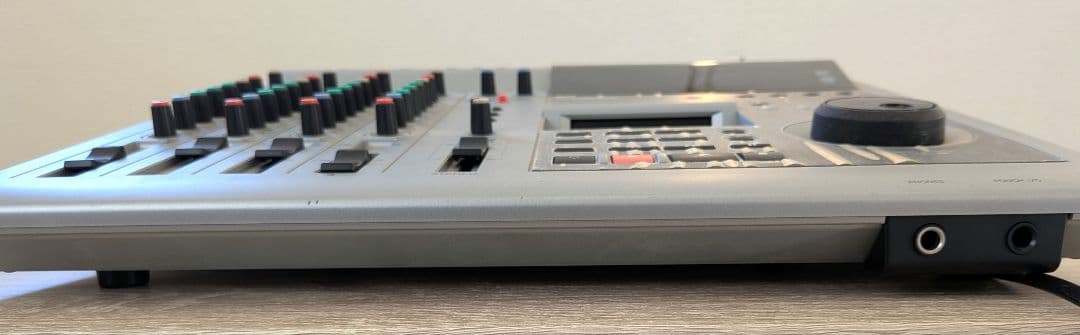 YAMAHA MD4S 【MDデータ2枚、専用キャリングケース付き】