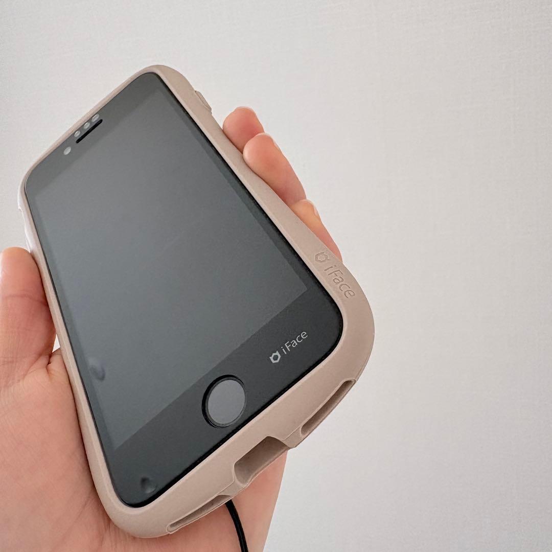 美品iPhone SE3 64GB 白 電池91% iFace3点＋新品ケーブル