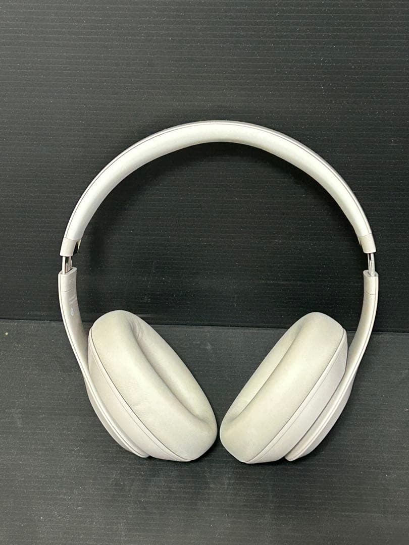 もち beats studio Pro ホワイト