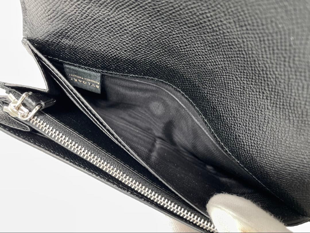 未使用に近い BVLGARI ブルガリ 長財布 ラージウォレット フラップ